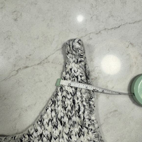 Bella Luxx Cropped Marled Knit Tank Top Black White Women's Small Minimalist - Picture 11 of 12